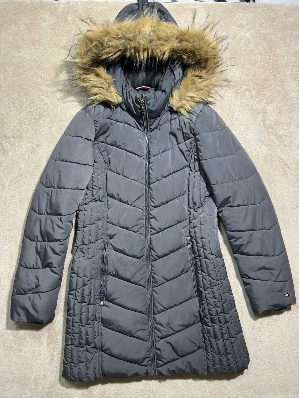 Tommy Hilfiger Women’s Gray Long Puffer Coat Faux Fur Hood Winter Jacket